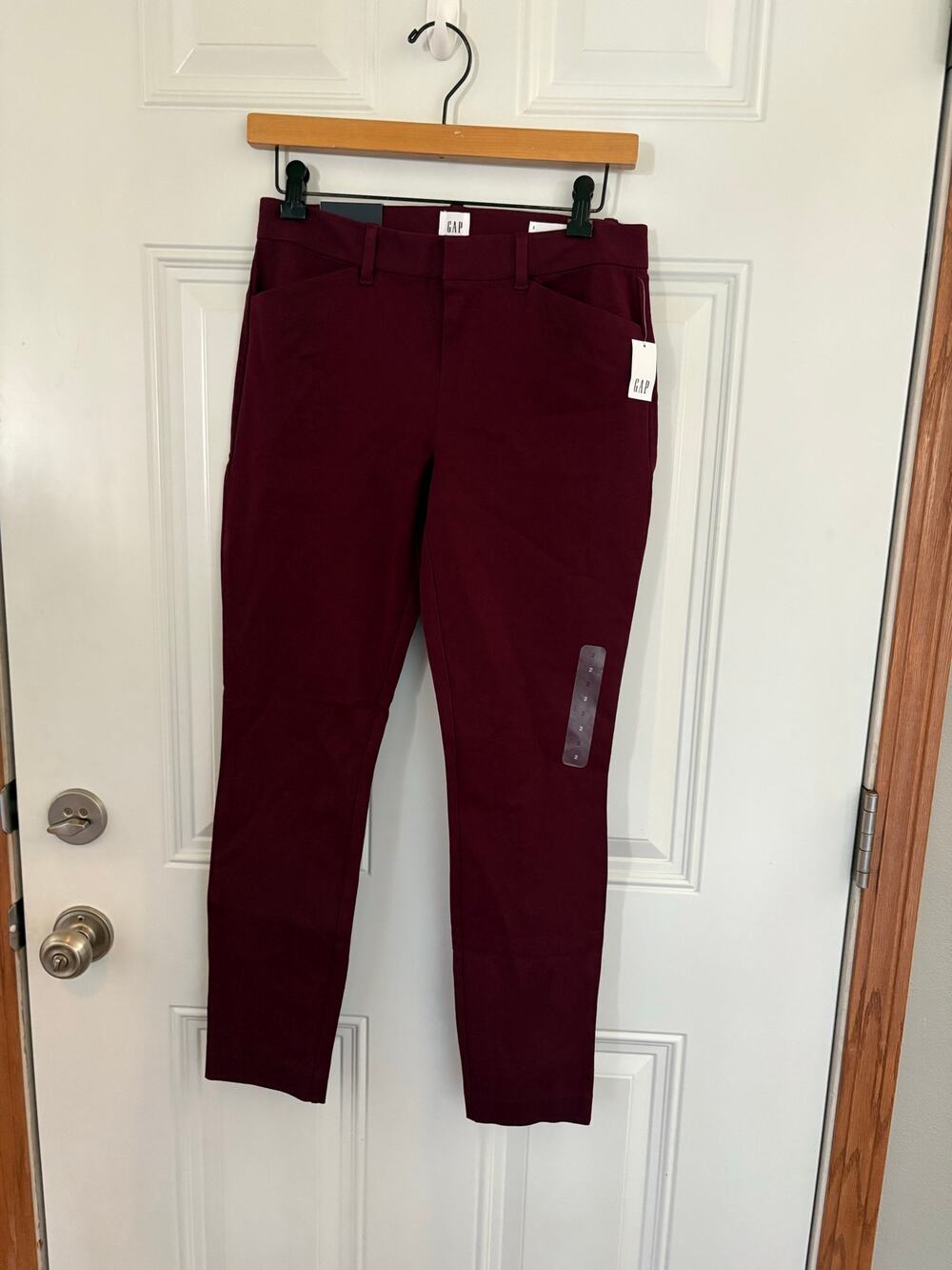 NWT Gap Women’s Dress Pants Skinny Ankle Mid Rise Stretch Size 2 Maroon